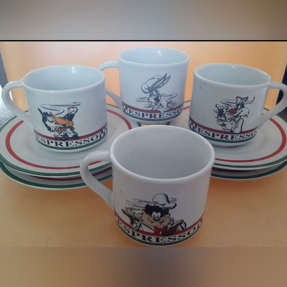 Looney Tunes Espresso cups & saucers